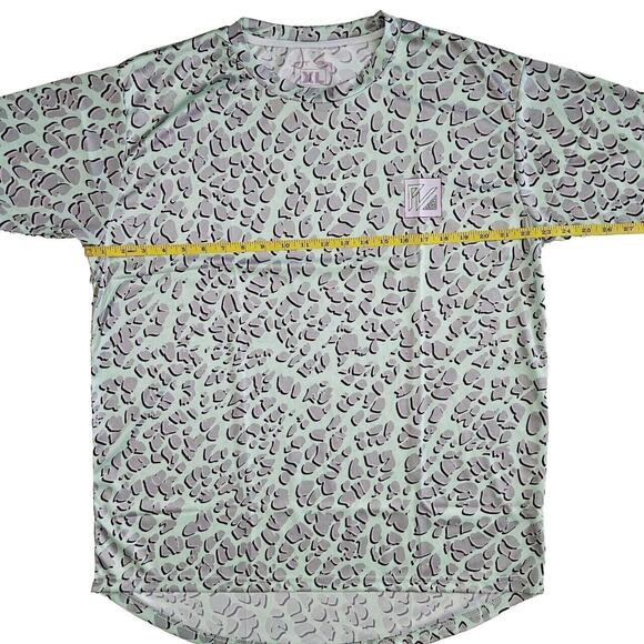 Pit Viper (Mens Size XL) Green Spotted Cheetah Print Short Sleeve Stretch Shirt - Picture 7 of 8